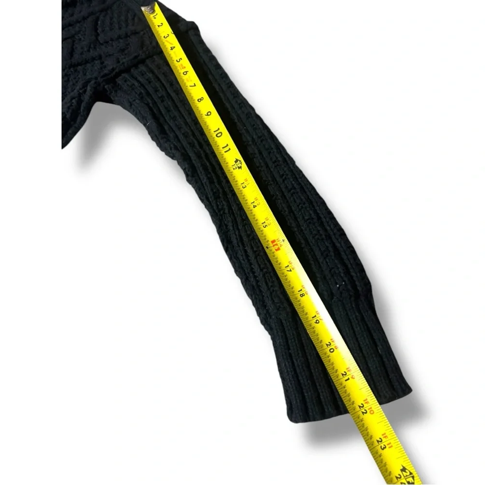 Free People Black/Navy V-Neck Cable Knit Cropped Long Sleeve Sweater With Collar - Picture 13 of 16